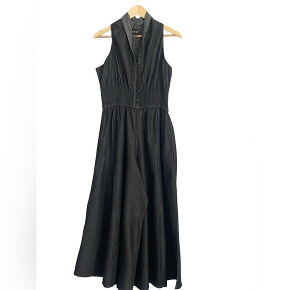 Step In Style Elegant Black Halter Jumpsuit Palazzo Leg. - Picture 2 of 7